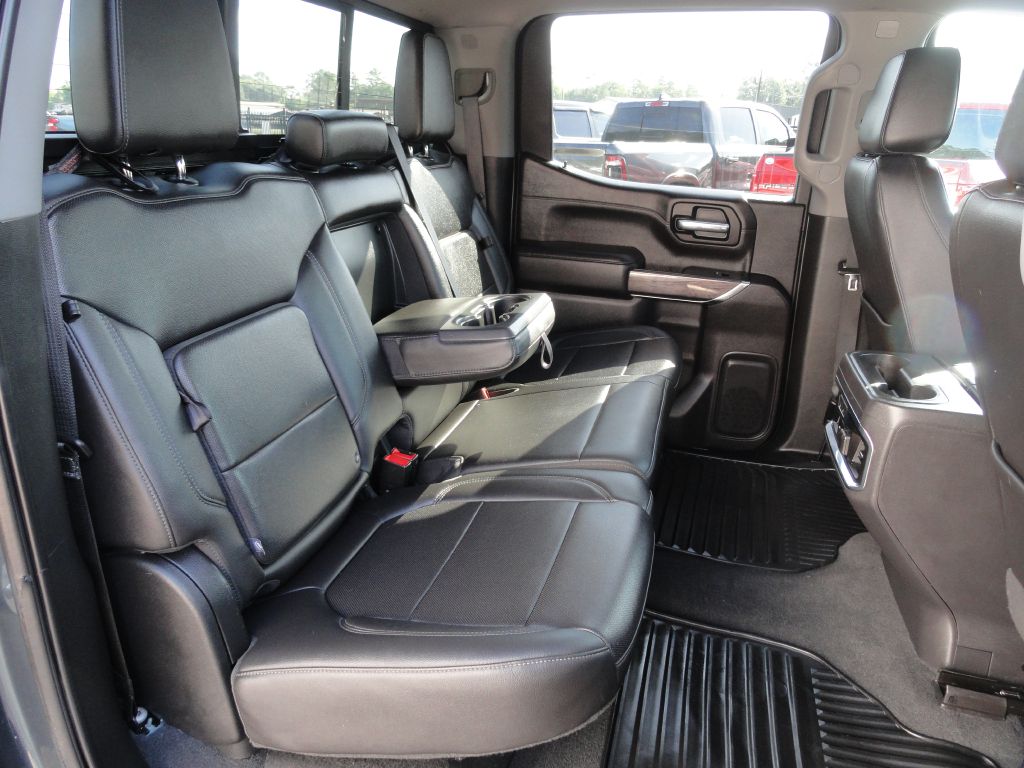 Photo 7 of this CHEVROLET SILVERADO 1500