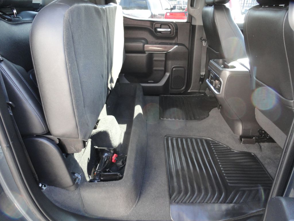 Photo 8 of this CHEVROLET SILVERADO 1500