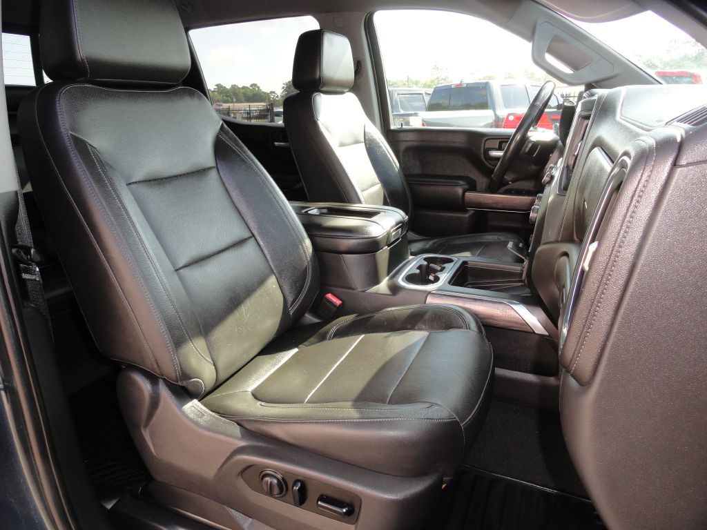 Photo 9 of this CHEVROLET SILVERADO 1500
