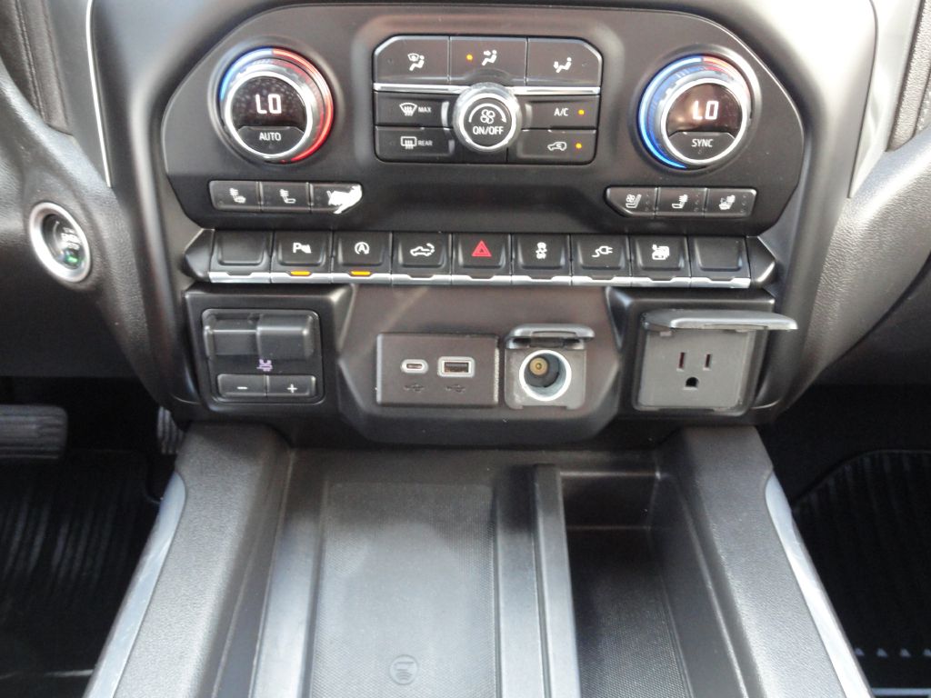 Photo 20 of this CHEVROLET SILVERADO 1500