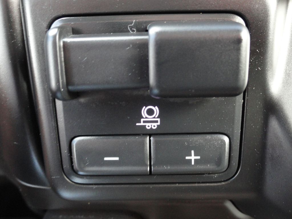 Photo 23 of this CHEVROLET SILVERADO 1500