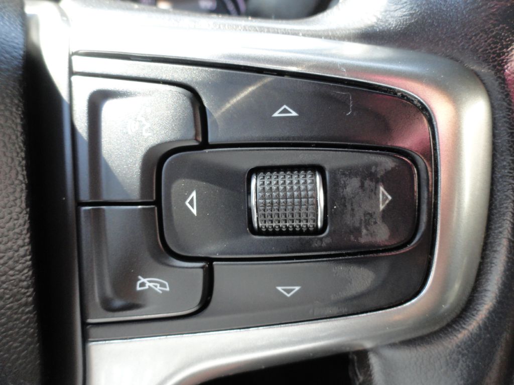 Photo 28 of this CHEVROLET SILVERADO 1500