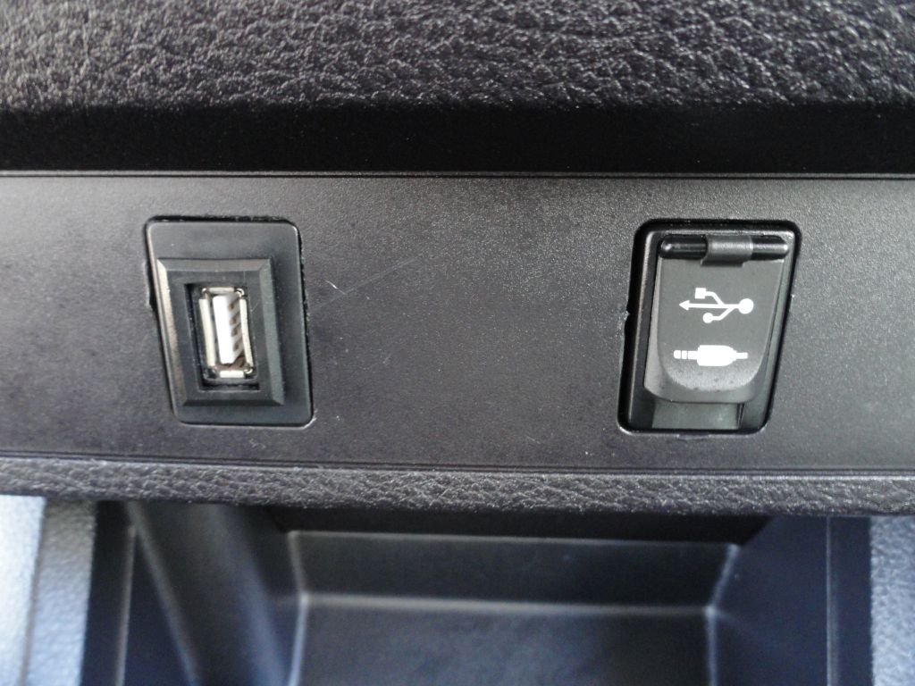Photo 16 of this TOYOTA TACOMA