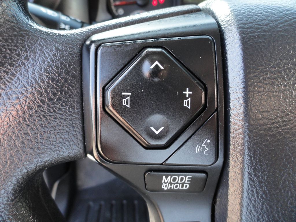 Photo 18 of this TOYOTA TACOMA
