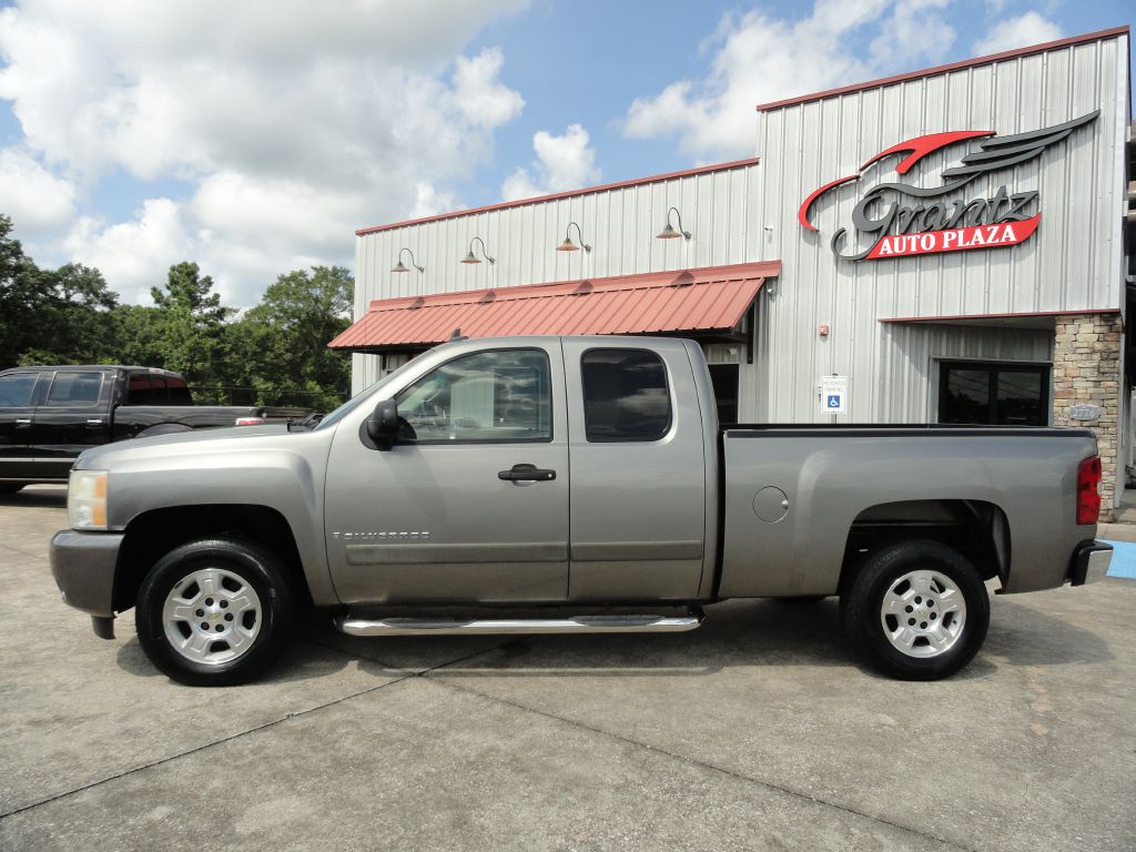 Photo 3 of this CHEVROLET SILVERADO 1500