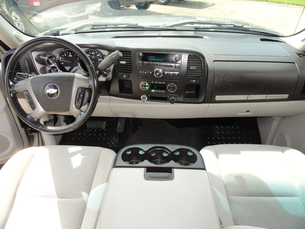 Photo 7 of this CHEVROLET SILVERADO 1500
