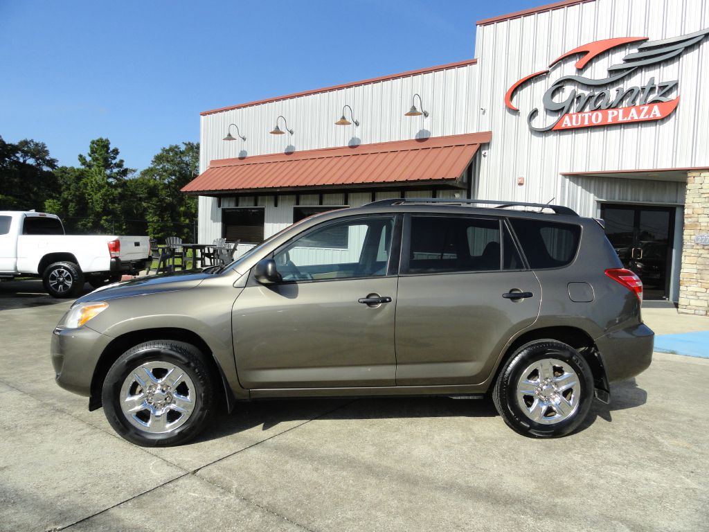 Photo 3 of this TOYOTA RAV4