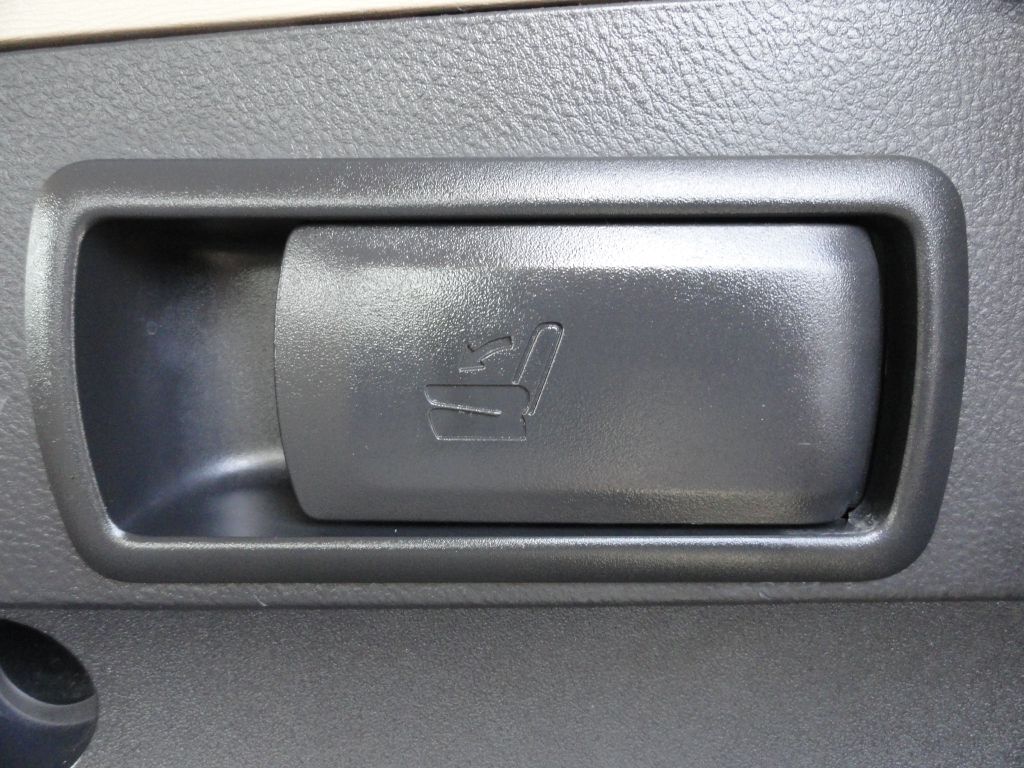 Photo 15 of this TOYOTA RAV4