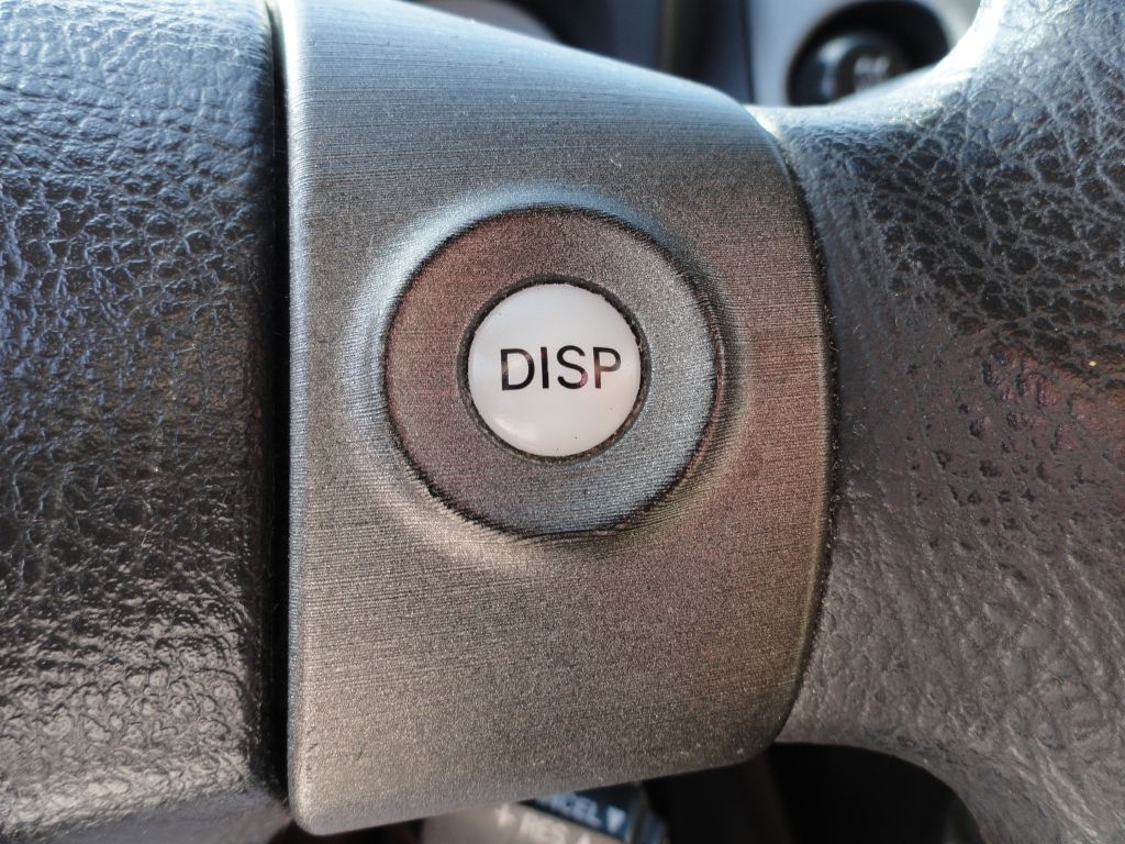 Photo 22 of this TOYOTA RAV4