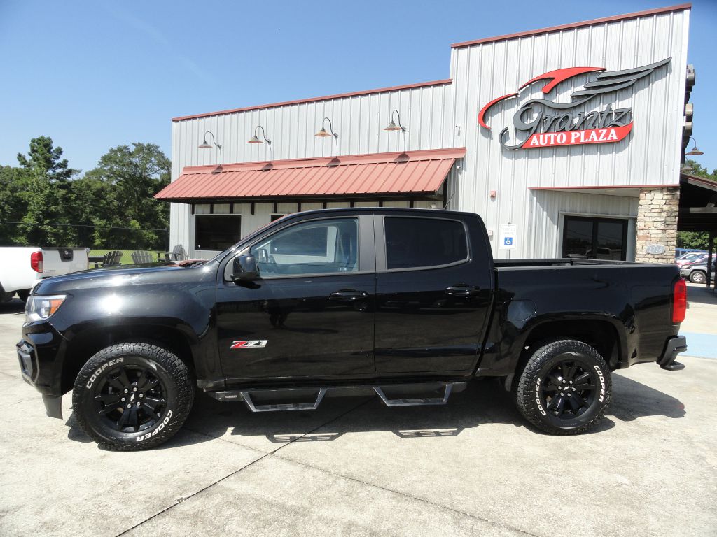 Photo 3 of this CHEVROLET COLORADO