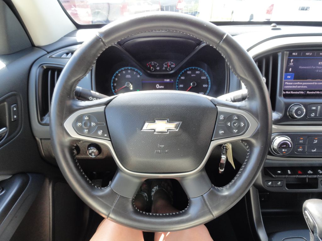 Photo 17 of this CHEVROLET COLORADO