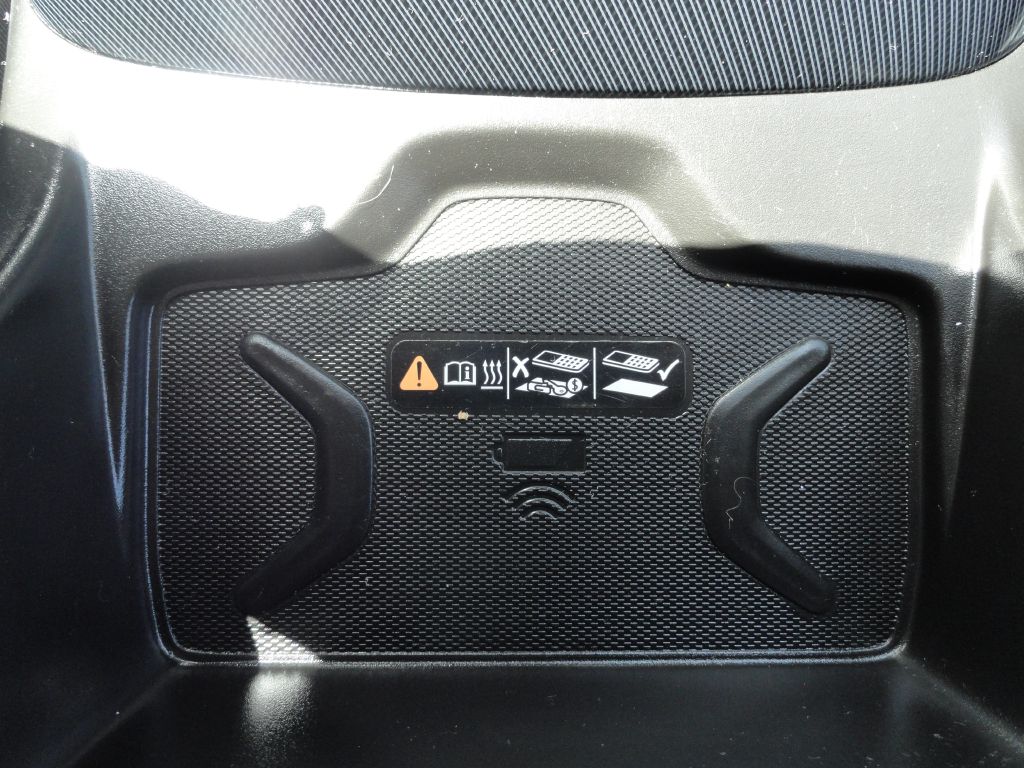 Photo 27 of this CHEVROLET COLORADO