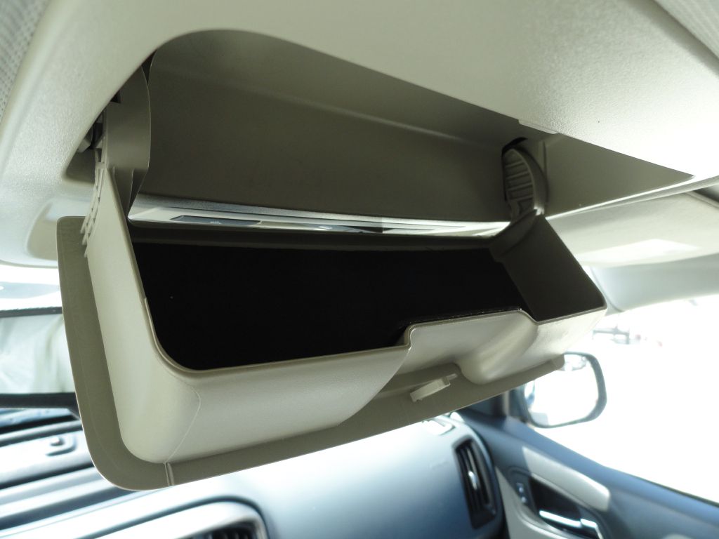 Photo 30 of this CHEVROLET COLORADO