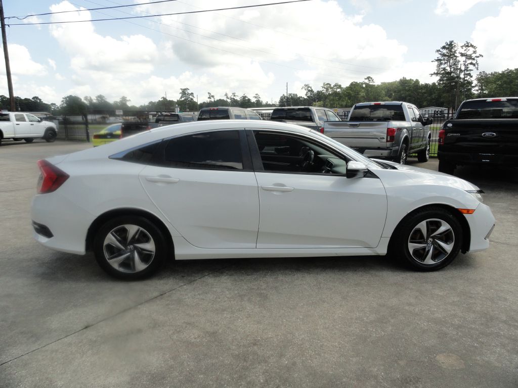Photo 5 of this HONDA CIVIC