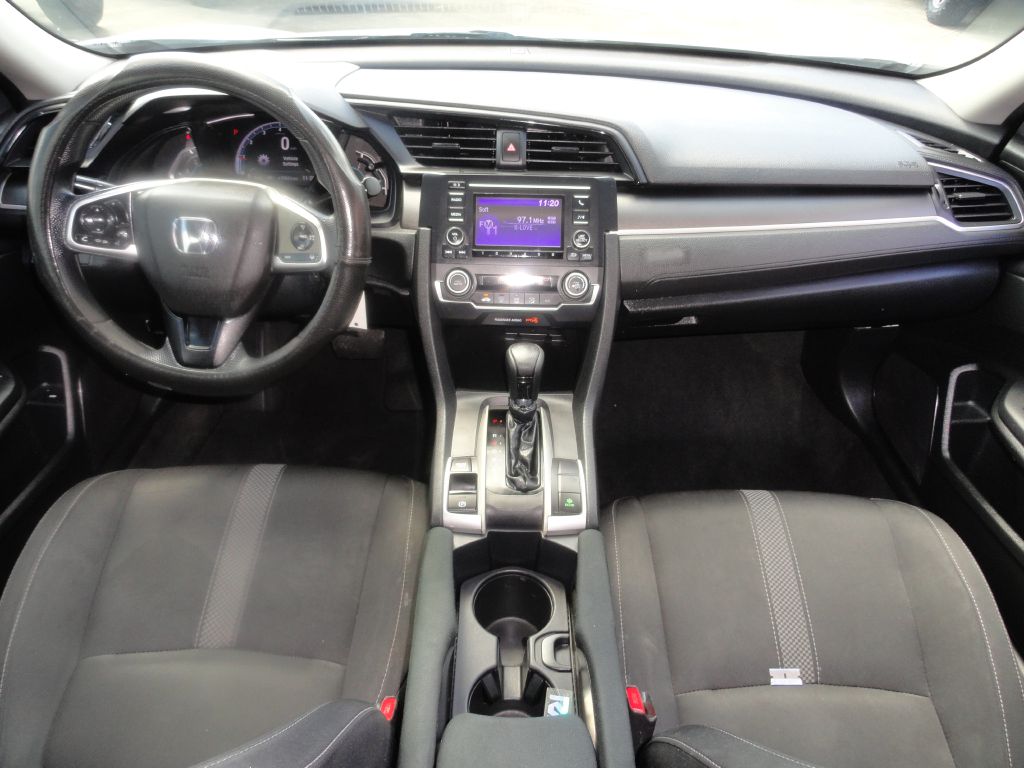 Photo 8 of this HONDA CIVIC