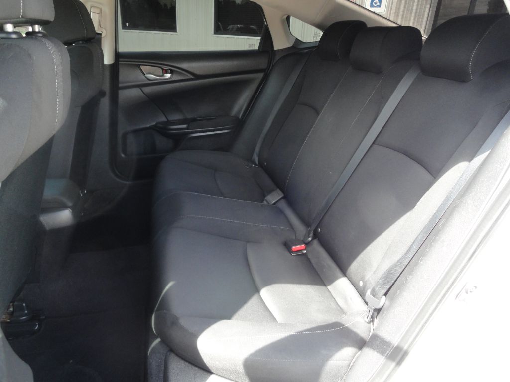 Photo 11 of this HONDA CIVIC