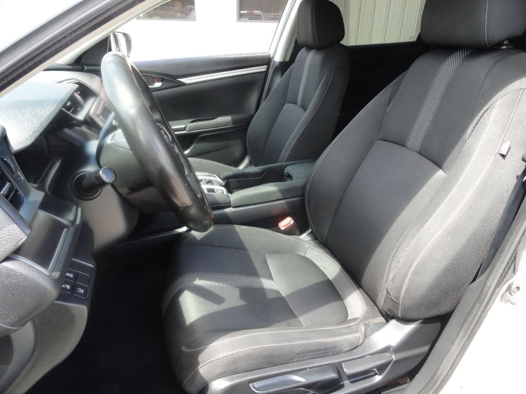 Photo 12 of this HONDA CIVIC