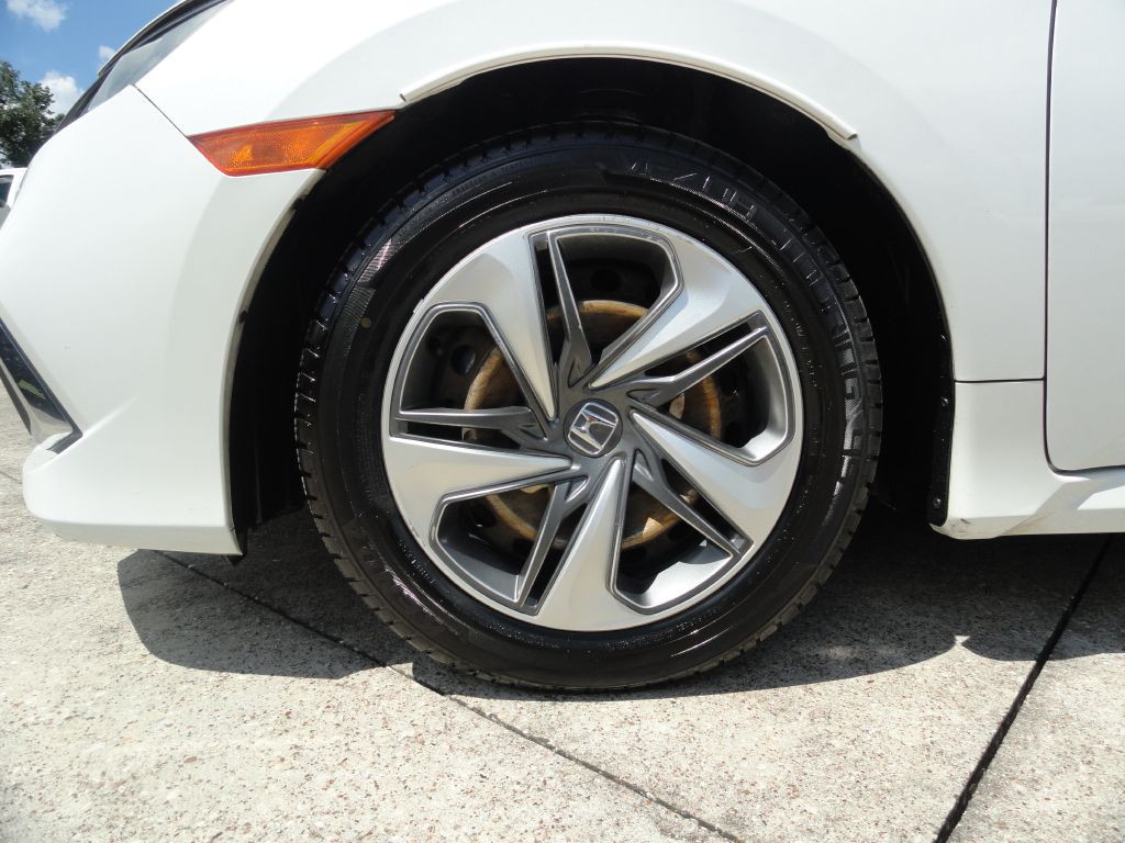Photo 22 of this HONDA CIVIC