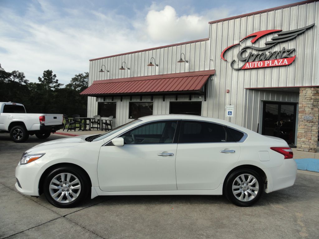Photo 3 of this NISSAN ALTIMA
