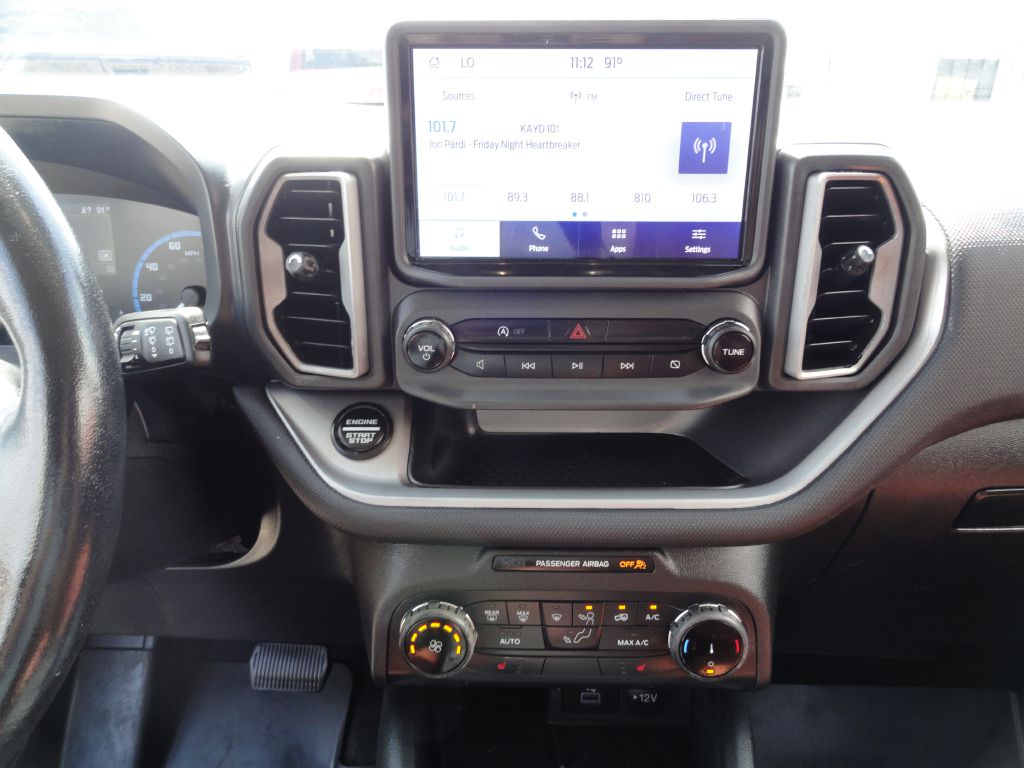 Photo 13 of this FORD BRONCO SPORT