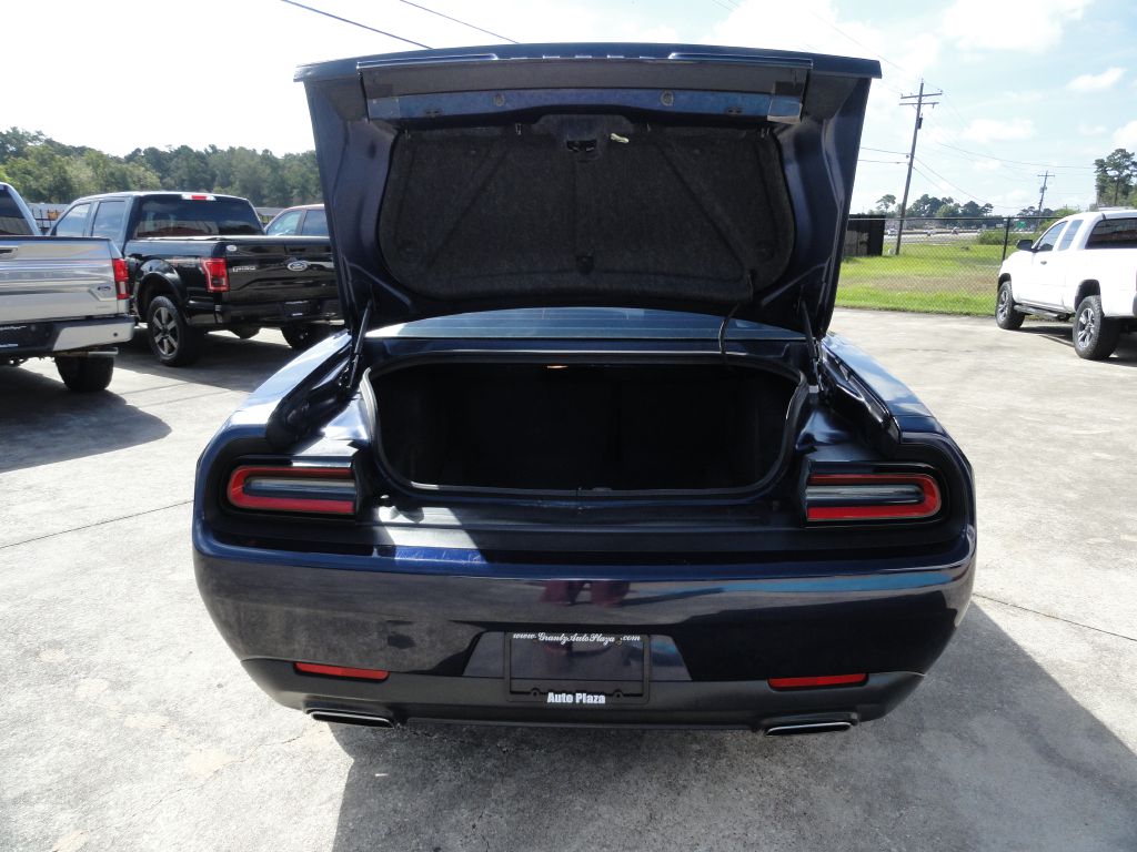 Photo 7 of this DODGE CHALLENGER
