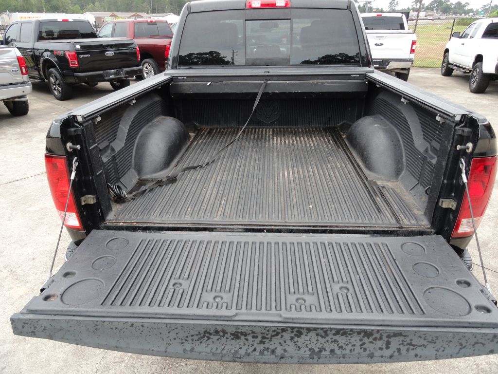 Photo 7 of this DODGE RAM 1500
