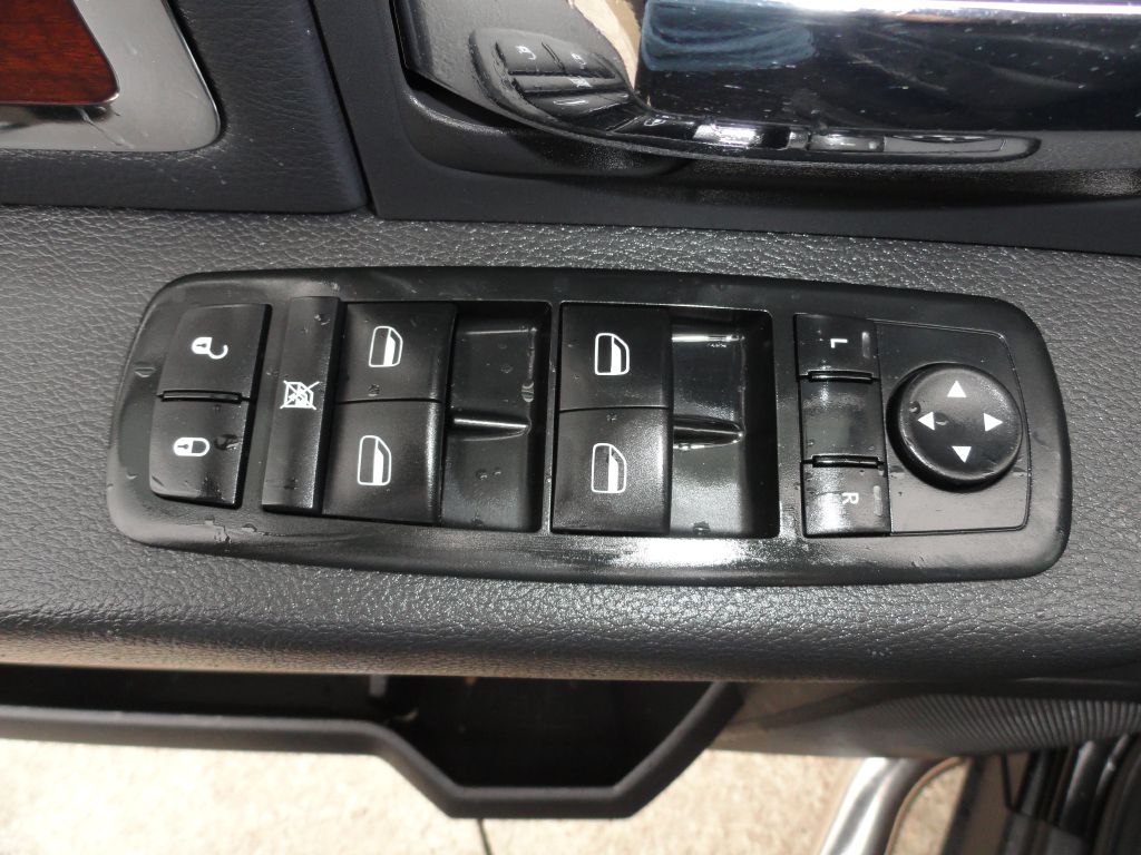 Photo 23 of this DODGE RAM 1500