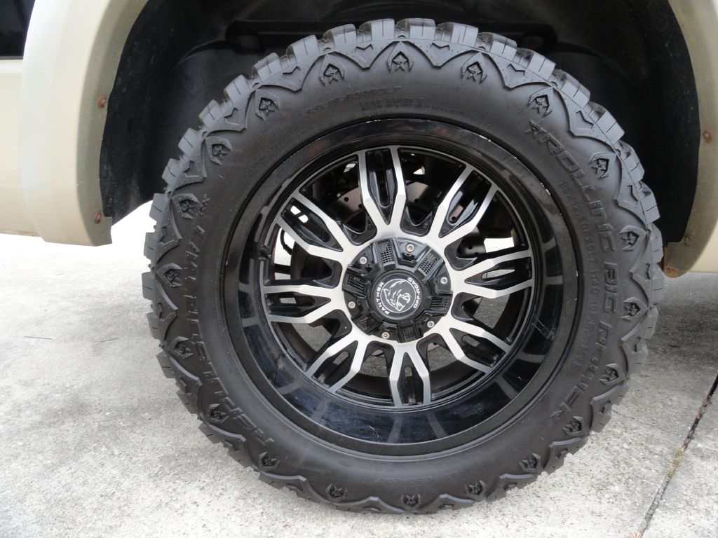 Photo 31 of this DODGE RAM 1500