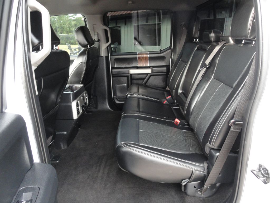 Photo 10 of this FORD F150
