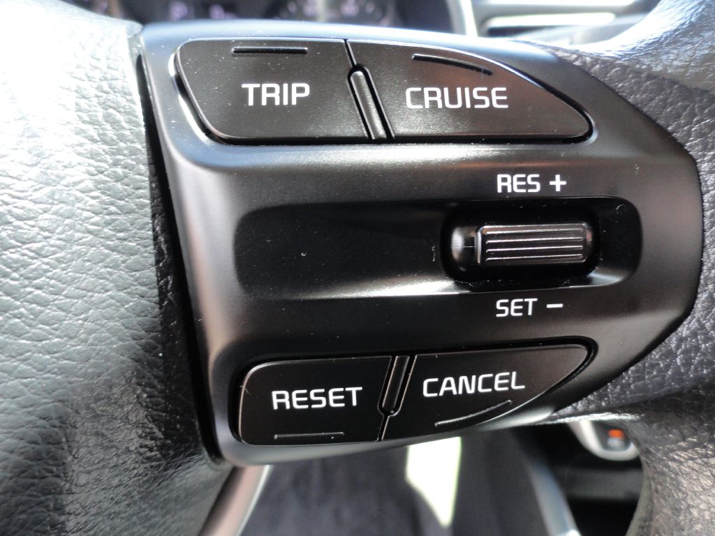 Photo 20 of this KIA RIO