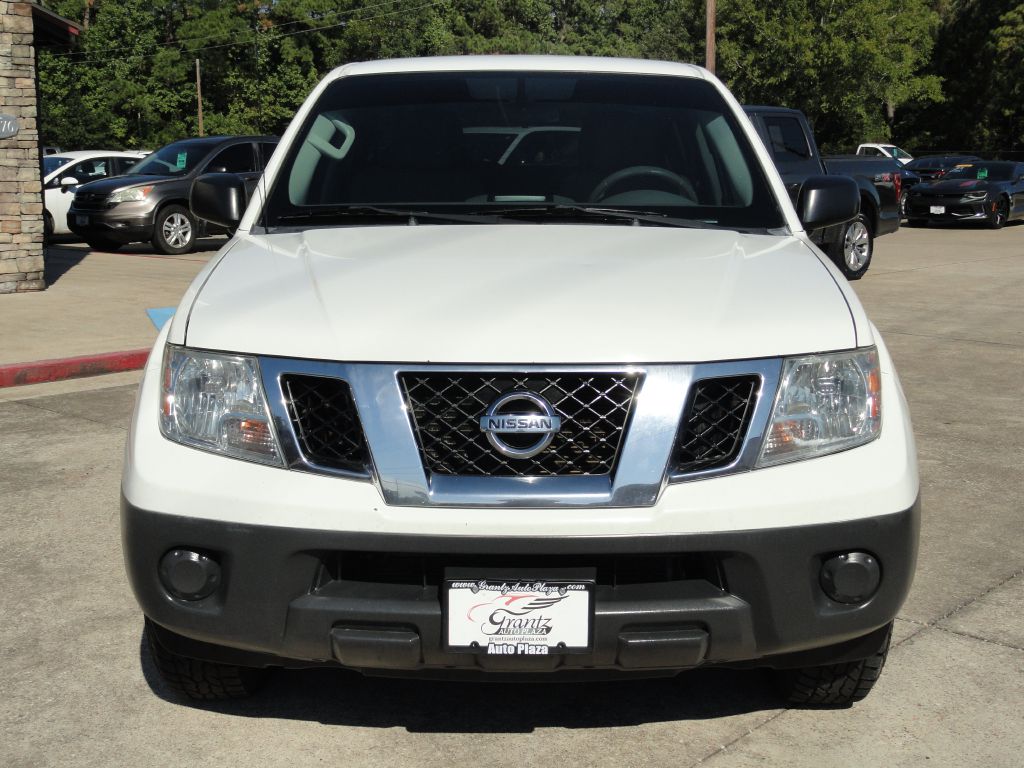 Photo 2 of this NISSAN FRONTIER