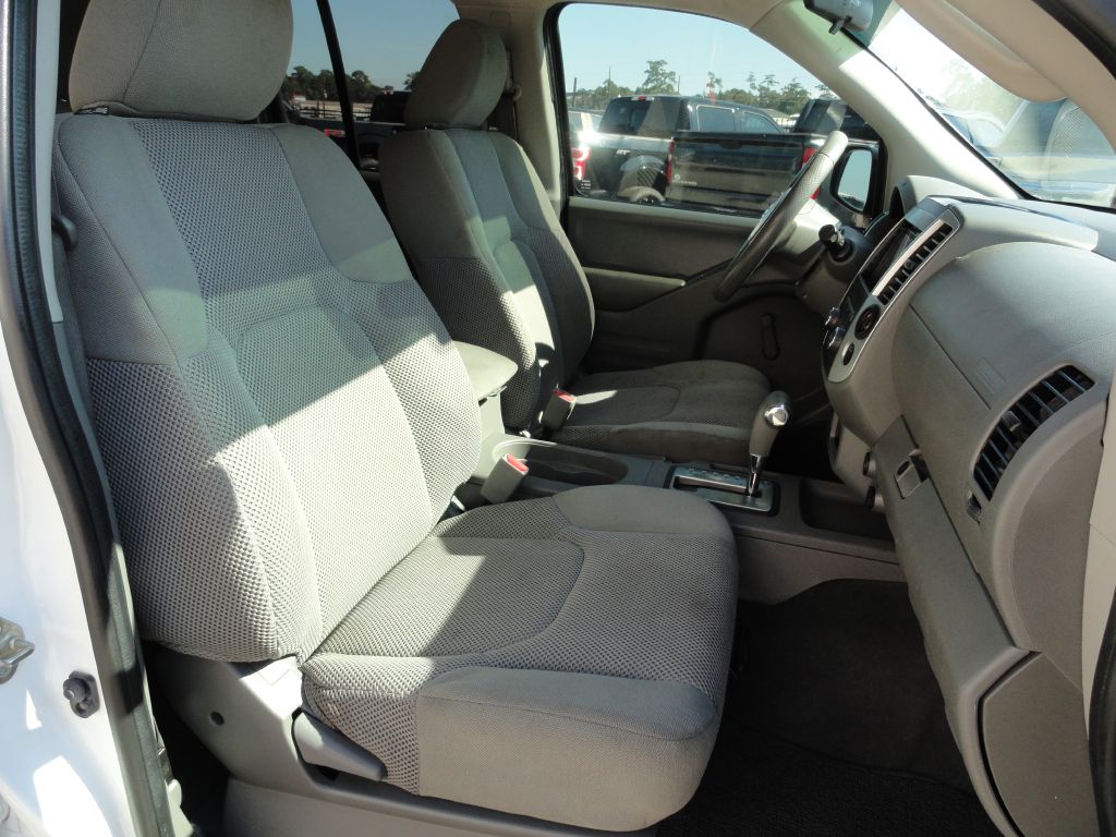 Photo 7 of this NISSAN FRONTIER