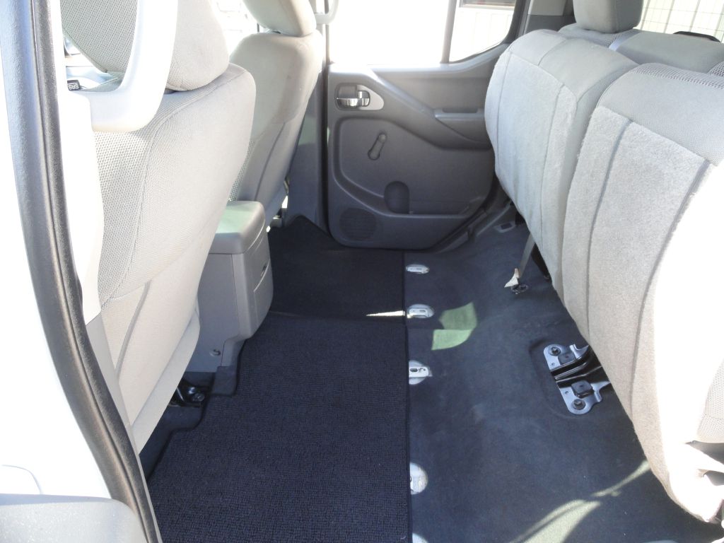 Photo 10 of this NISSAN FRONTIER
