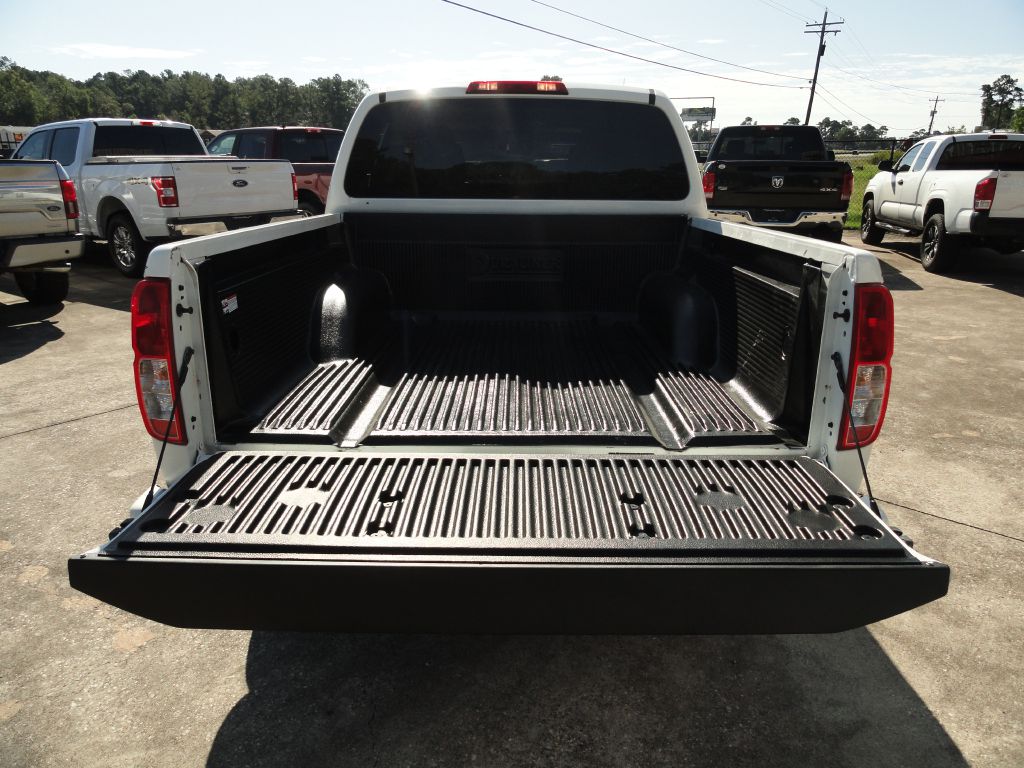 Photo 11 of this NISSAN FRONTIER