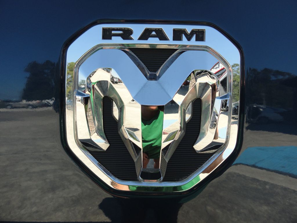 Photo 33 of this RAM 2500
