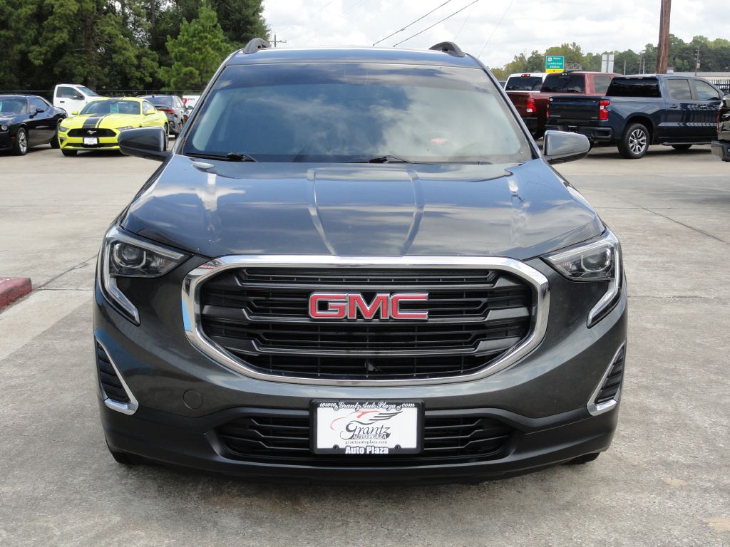 Photo 2 of this GMC TERRAIN