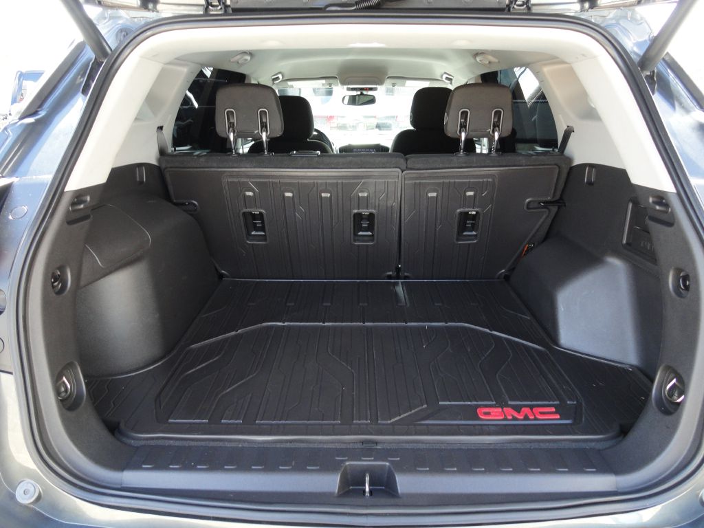 Photo 12 of this GMC TERRAIN
