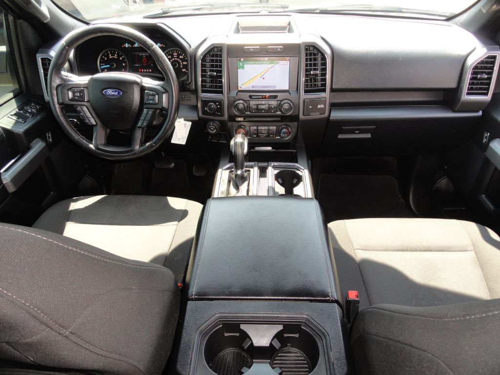 Photo 6 of this FORD F150