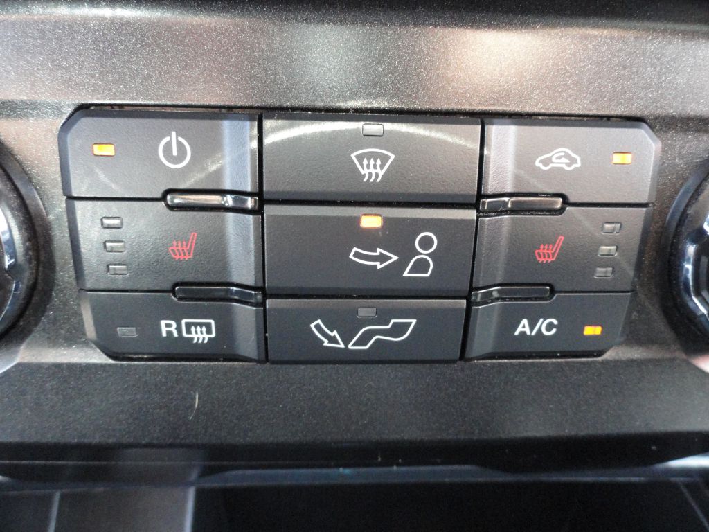 Photo 15 of this FORD F150