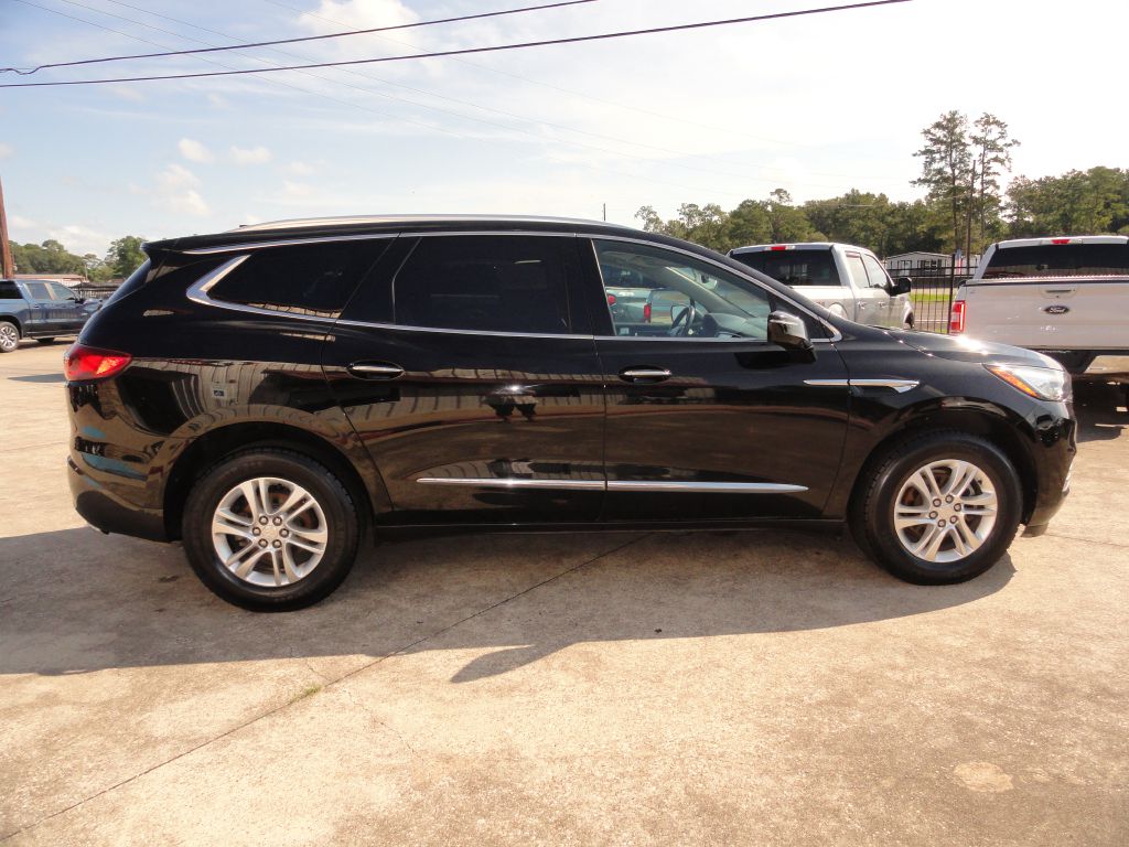 Photo 5 of this BUICK ENCLAVE