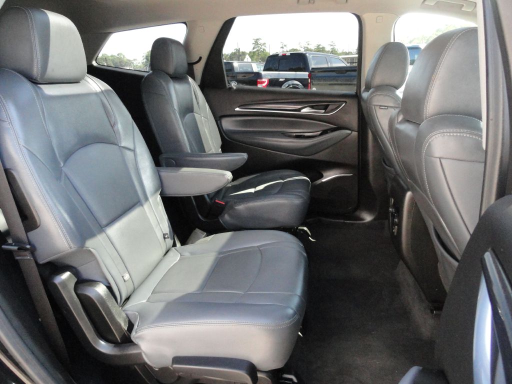 Photo 7 of this BUICK ENCLAVE