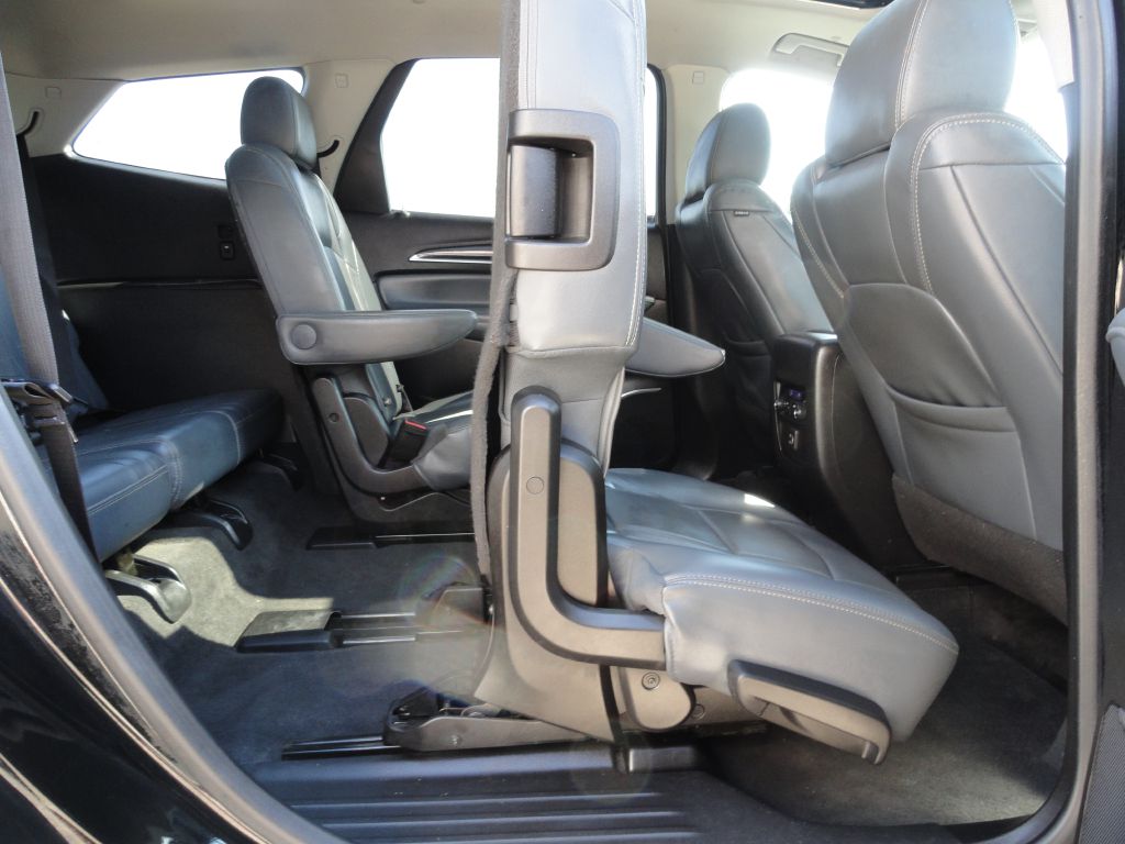 Photo 9 of this BUICK ENCLAVE
