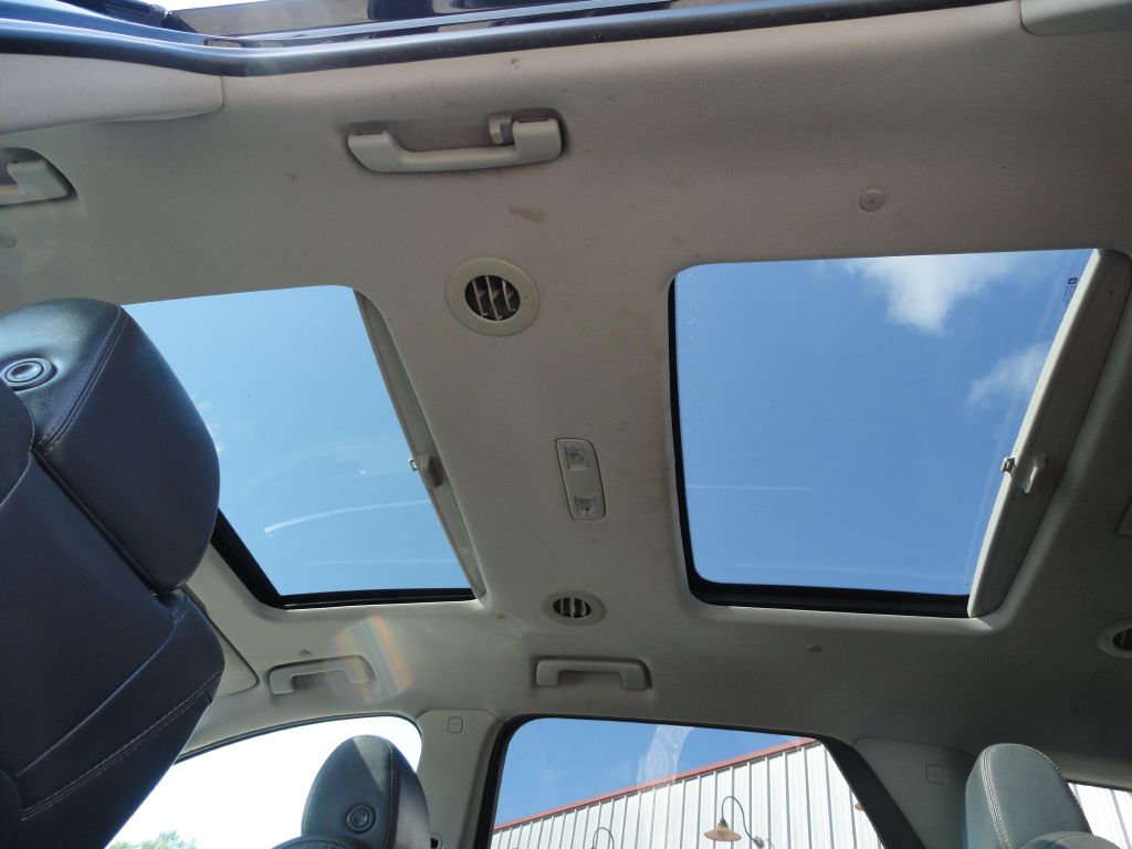 Photo 20 of this BUICK ENCLAVE