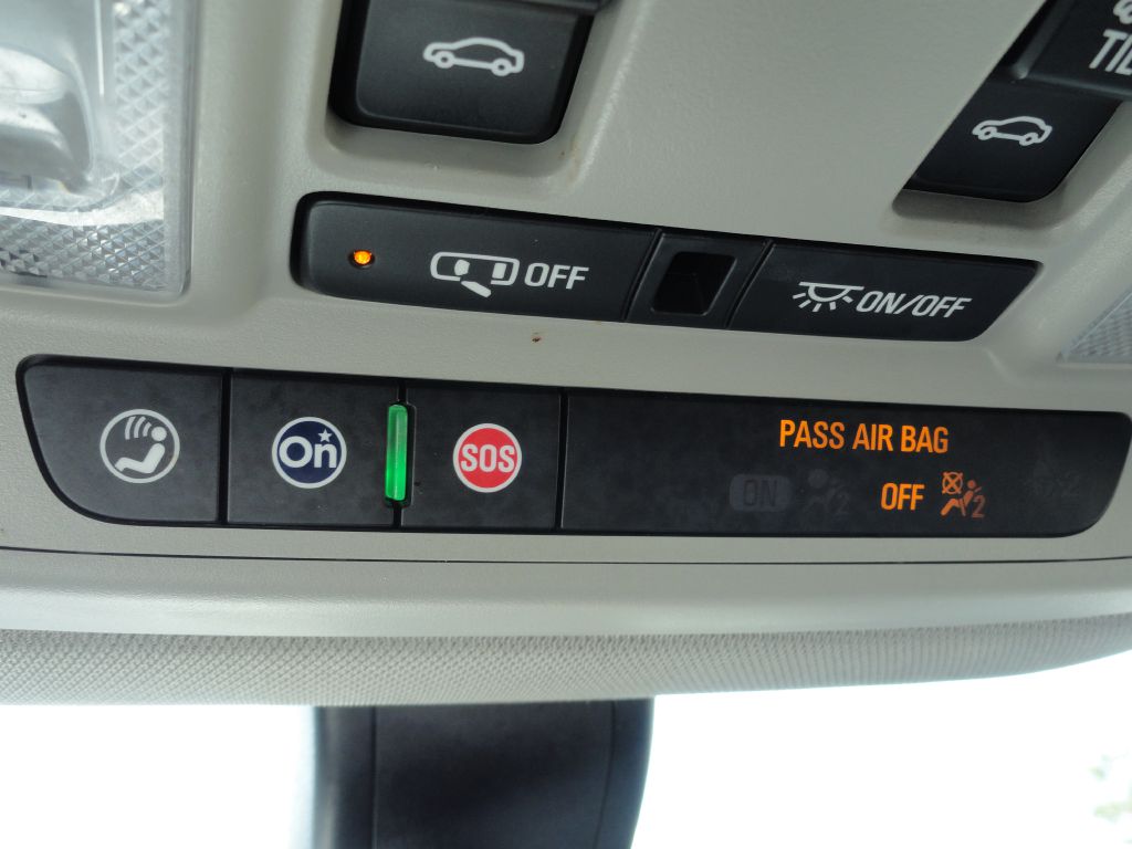 Photo 40 of this BUICK ENCLAVE