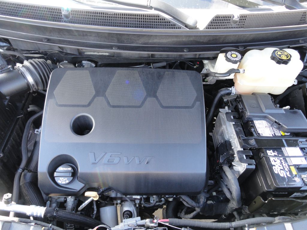 Photo 42 of this BUICK ENCLAVE