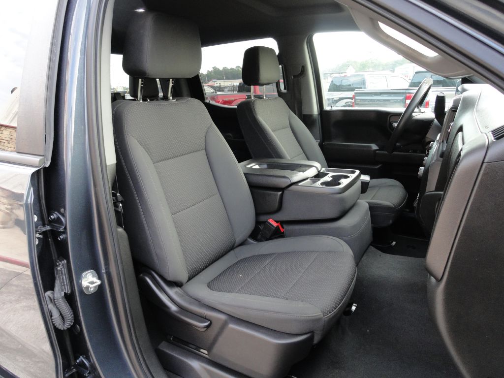 Photo 8 of this CHEVROLET SILVERADO LTD 1