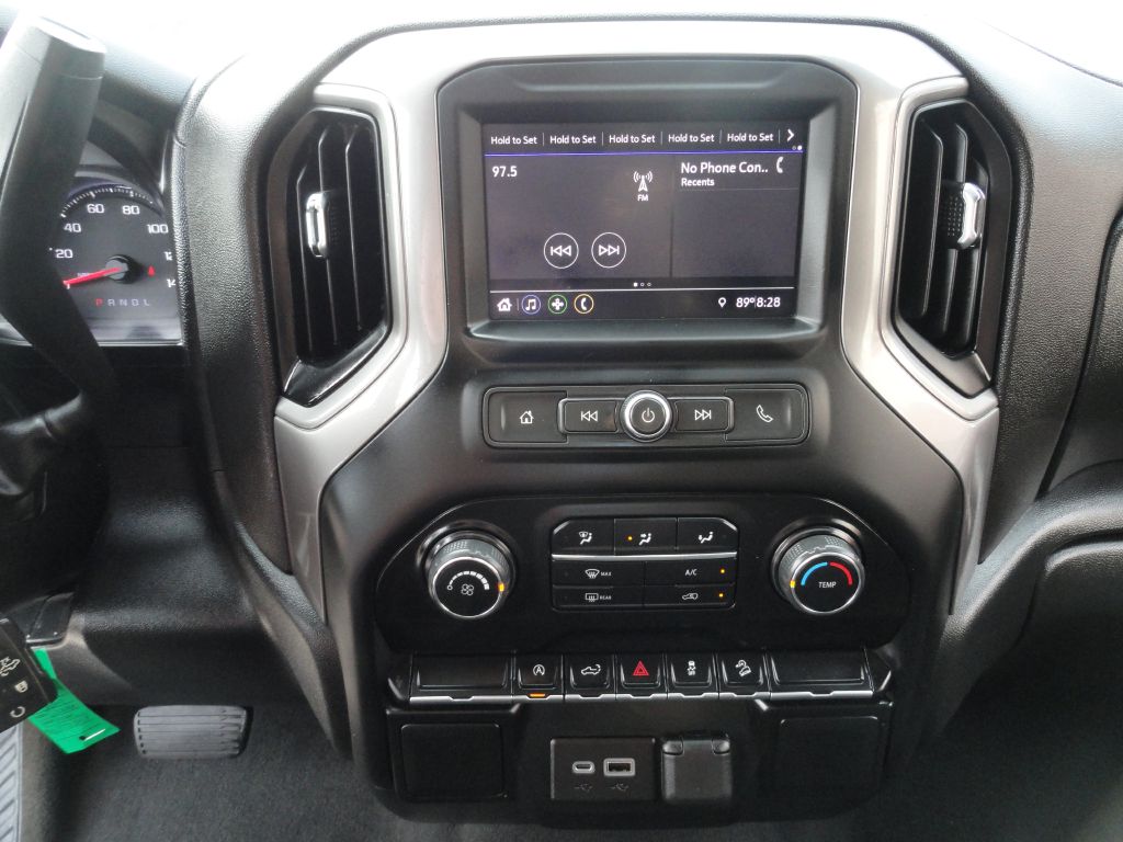 Photo 13 of this CHEVROLET SILVERADO LTD 1