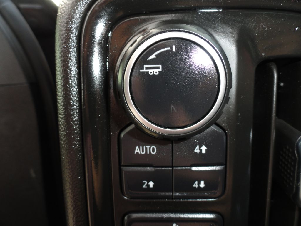 Photo 16 of this CHEVROLET SILVERADO LTD 1