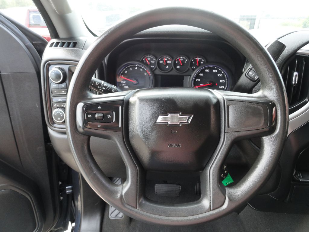 Photo 17 of this CHEVROLET SILVERADO LTD 1