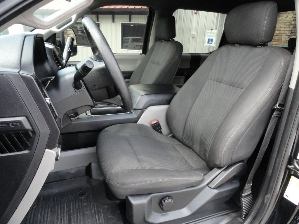 Photo 11 of this FORD F150